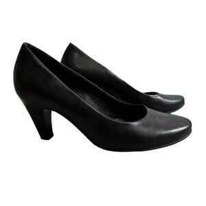 Nurture Avery Black Leather Career Comfort Fit Heels Sz 8 Womens Black Round Toe